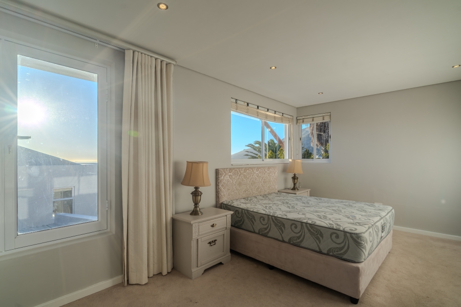 7 Bedroom Property for Sale in Camps Bay Western Cape